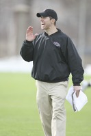 zdroj: http://articles.baltimoresun.com/2010-06-17/sports/bs-sp-preston-lacrosse-0618-20100617_1_coach-cottle-dave-cottle-debbie-yow